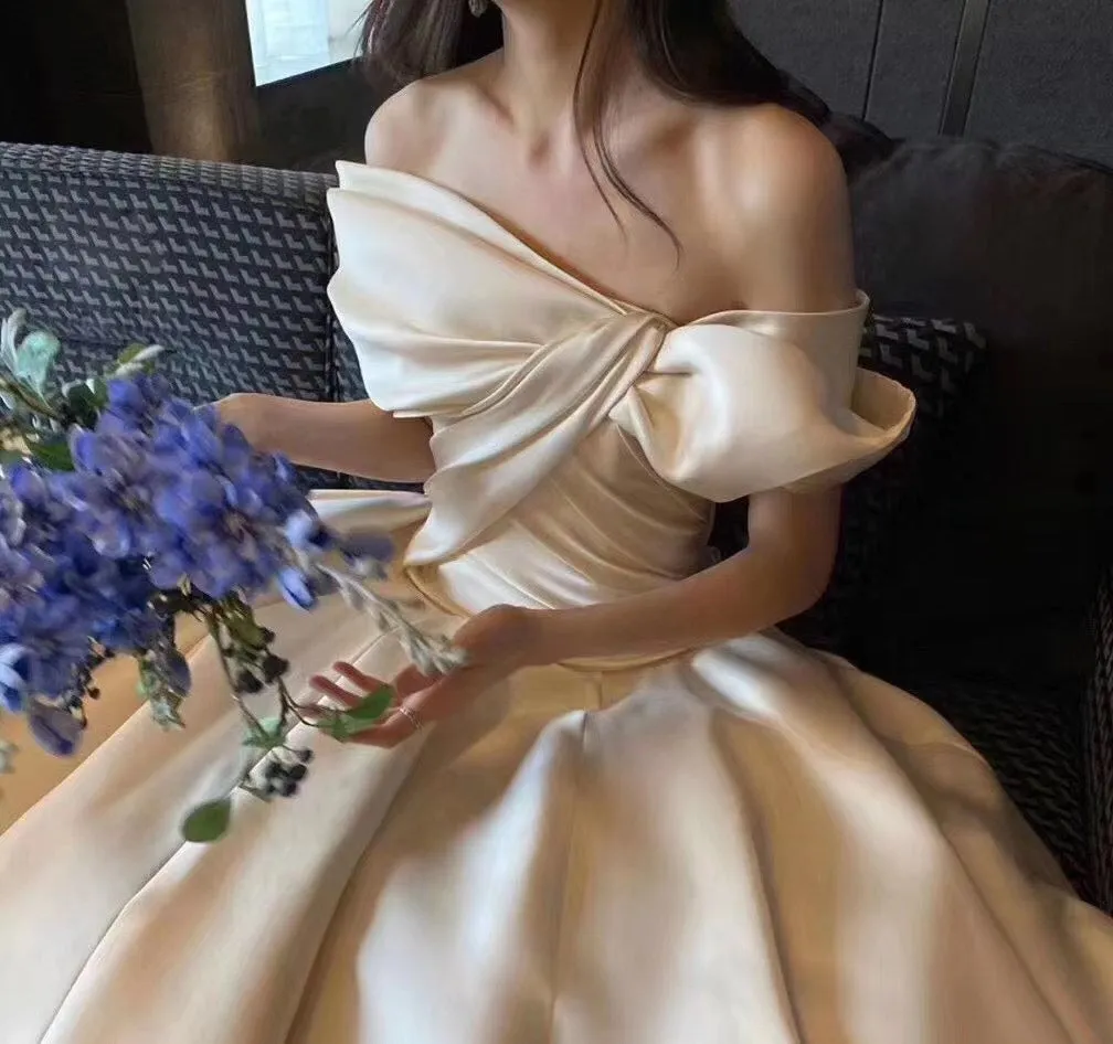 A-line Luxury Satin Wedding Dresses 2021, Quality Off Shoulder Bridal Gowns