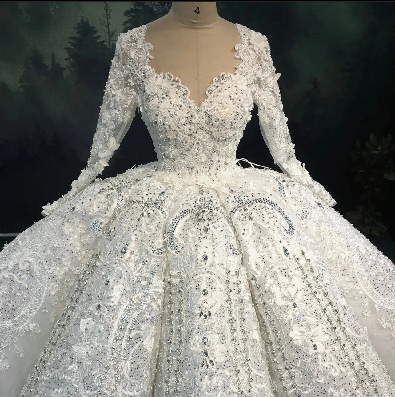 AM285 Long Sleeve Crystal 3D Flowers Royal Luxury Wedding Dress