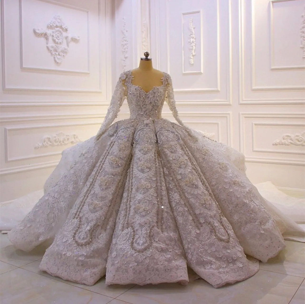 AM285 Long Sleeve Crystal 3D Flowers Royal Luxury Wedding Dress