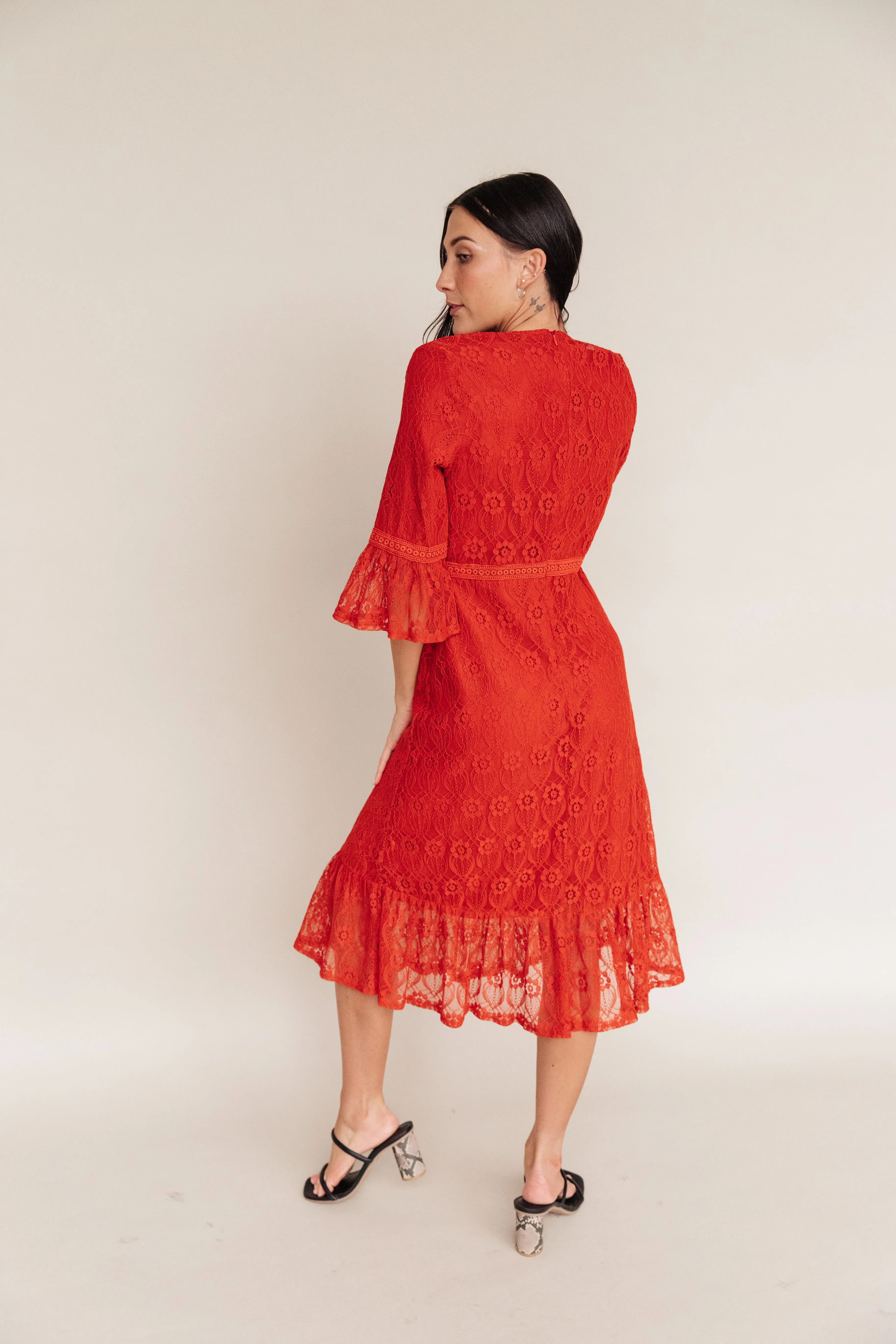 Daphne Lace Midi Dress