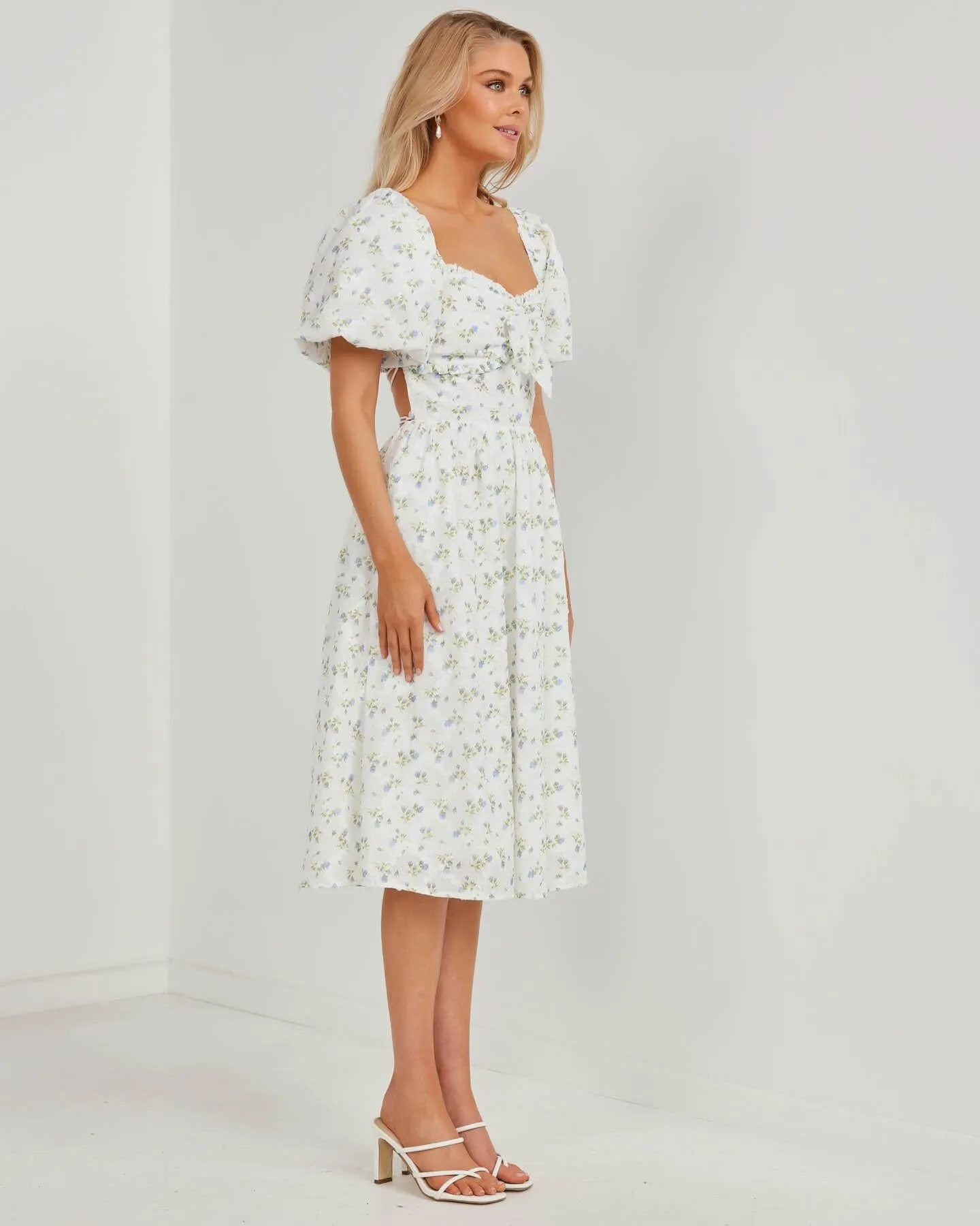 Earlina Dress-White