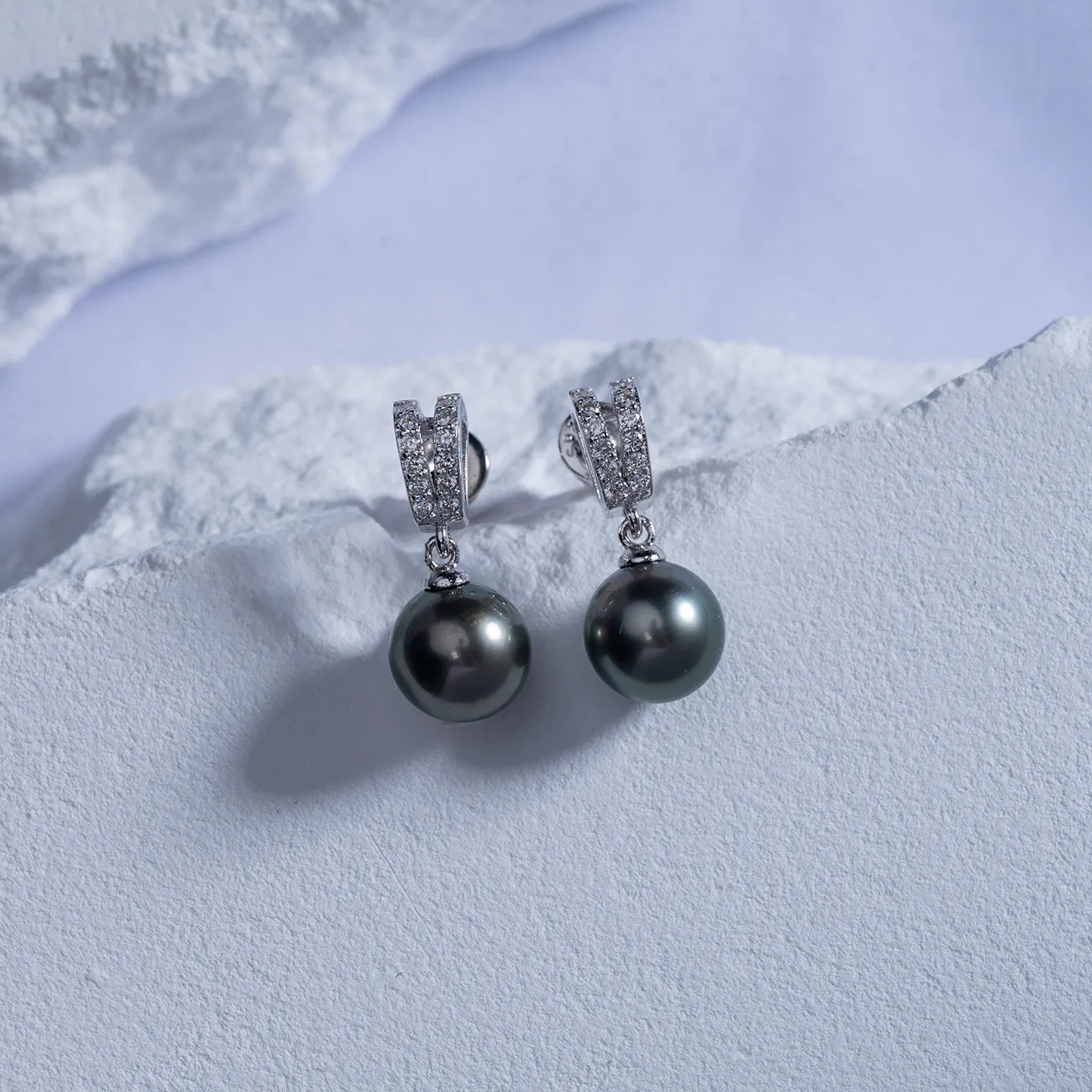 Elegant Saltwater Tahitian Pearl Earrings WE00182