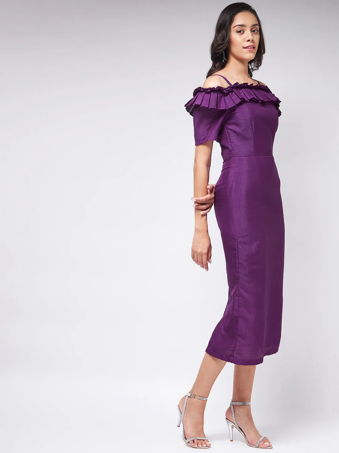 Flaunt Yourself In Fitted Dress With Shoulder Detailing