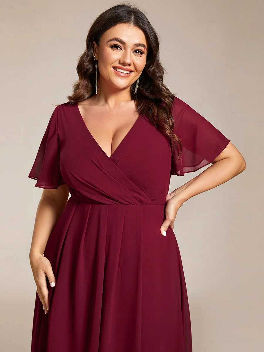 Grande Taille Robe Dinvit De Mariage Mi-Longue Plisse En Mousseline De Soie Manches Courtes Et Col En V De