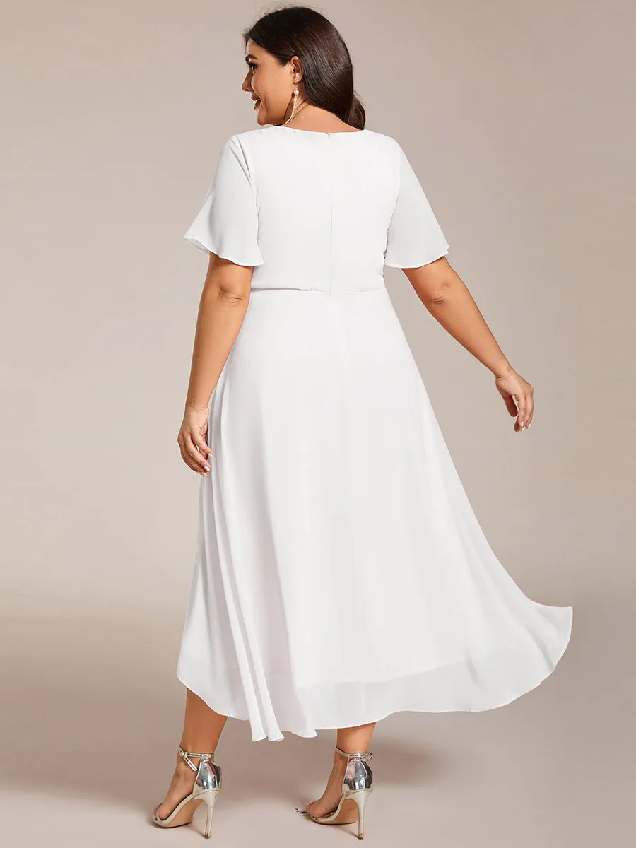 Grande Taille Robe Dinvit De Mariage Mi-Longue Plisse En Mousseline De Soie Manches Courtes Et Col En V De