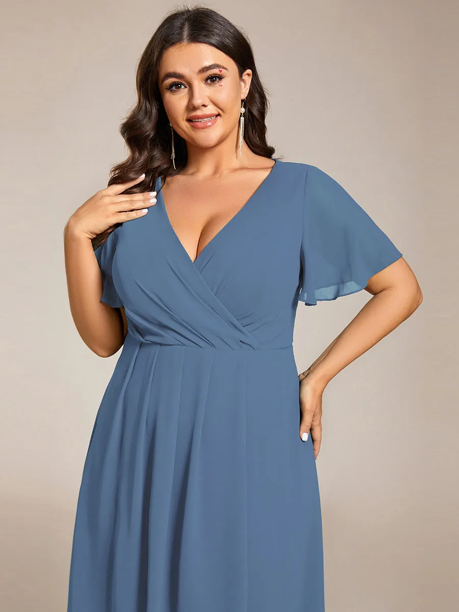 Grande Taille Robe Dinvit De Mariage Mi-Longue Plisse En Mousseline De Soie Manches Courtes Et Col En V De